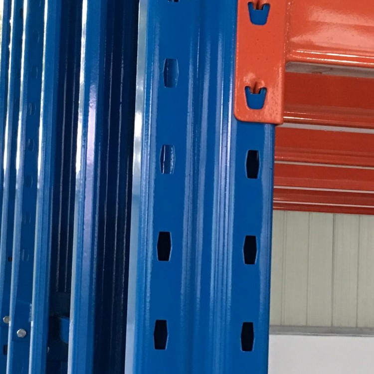 重型货架菱形孔