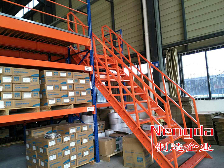 家具仓库阁楼货架