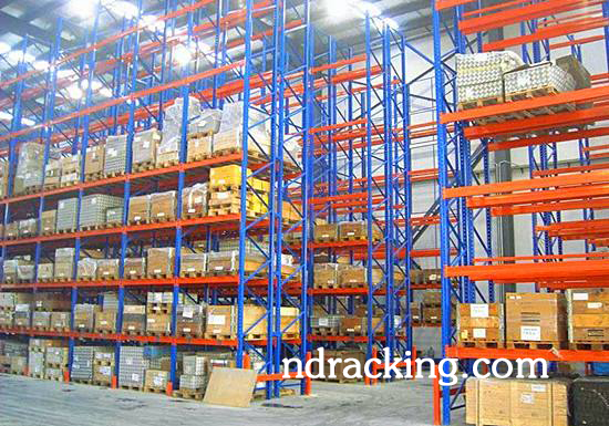 物理配送中心重型货架