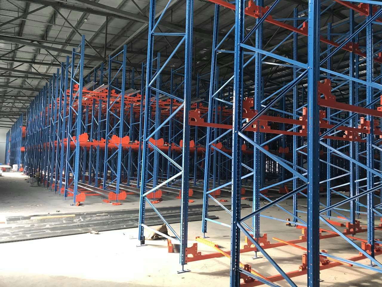 穿梭货架安装调试