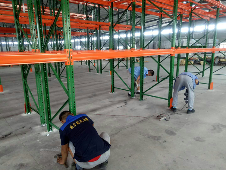 能达重型货架安装