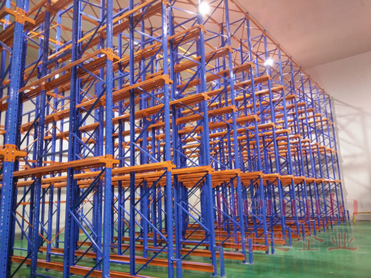 能达贯通式货架项目